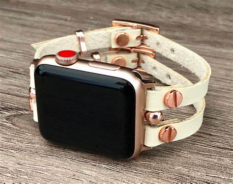 iWatch Women’s Band Elevate Your Style with Elegance and Functionality